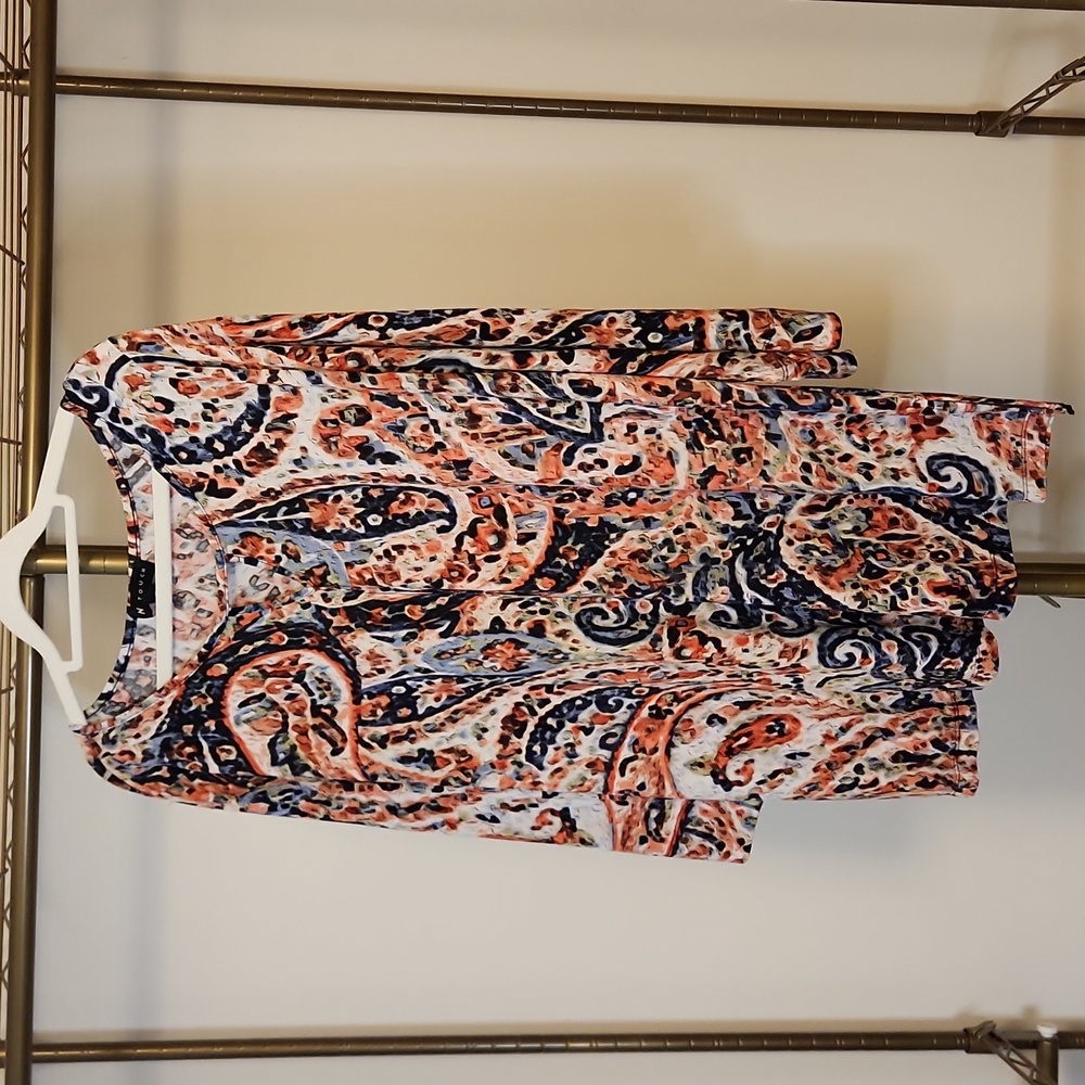 EUC N Touch navy paisley top, size XL